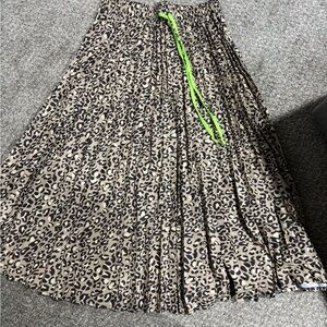 Leopard Print Pleated Skirt with Neon Accent